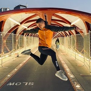 Meet your Posher, Vitalii